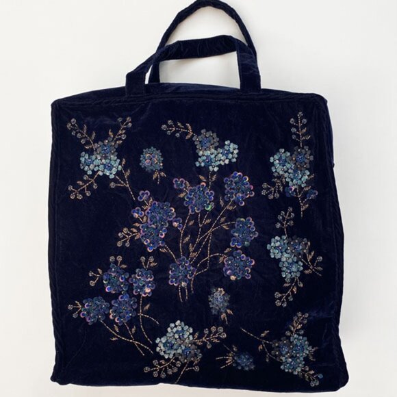 ZARA Navy Velvet Tote With Sequin Embroidery 14.5 x 15 NWOT - Picture 3 of 13